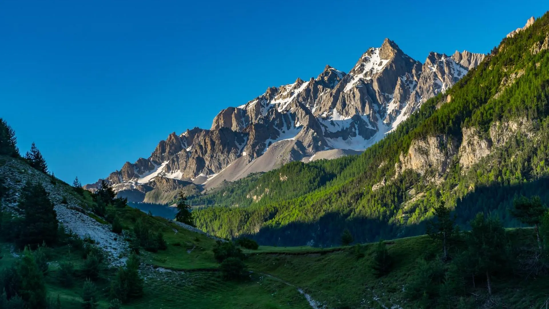 Chalet Les Ecrins Guillestre Vars Risoul Queyras
